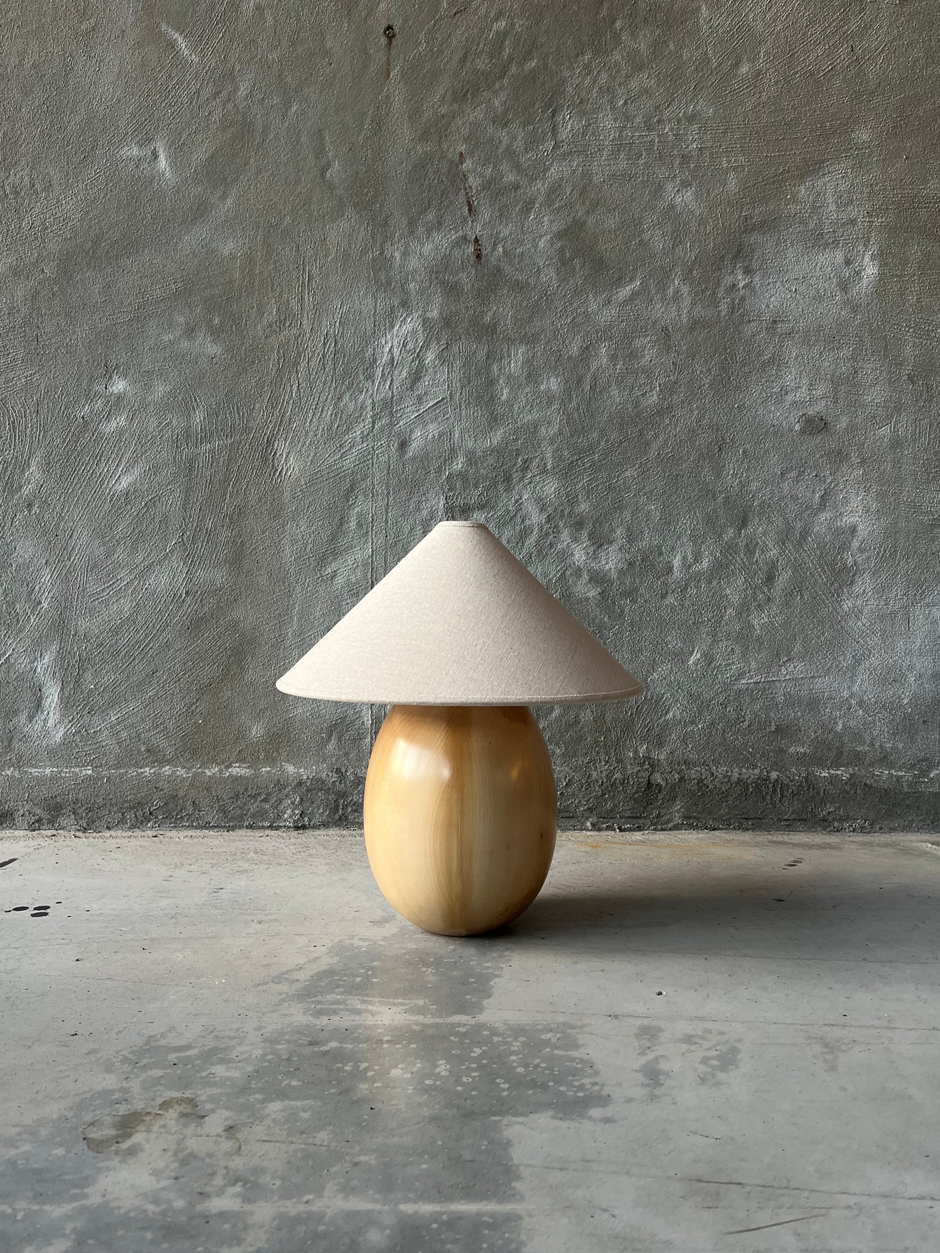 Ovoid Abajur